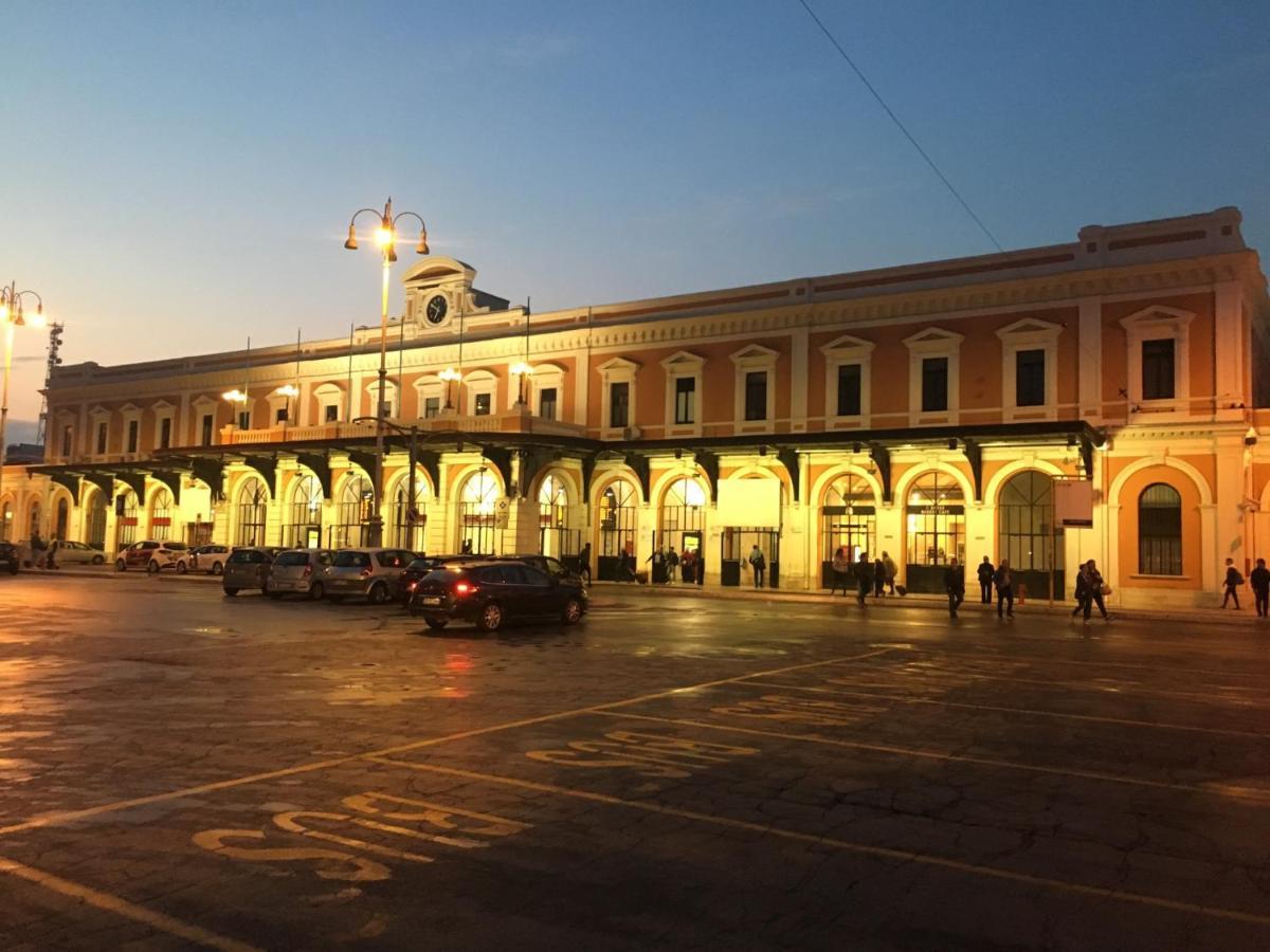 Bed and Breakfast Residenze Unita D'Italia Барі Екстер'єр фото